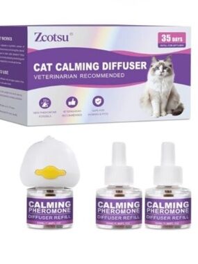 Cat Calming Diffuser with 2 Pheromone Refills NEW